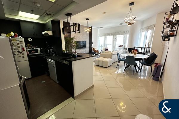 Vacant | Full Lake Views | 1-Bedroom